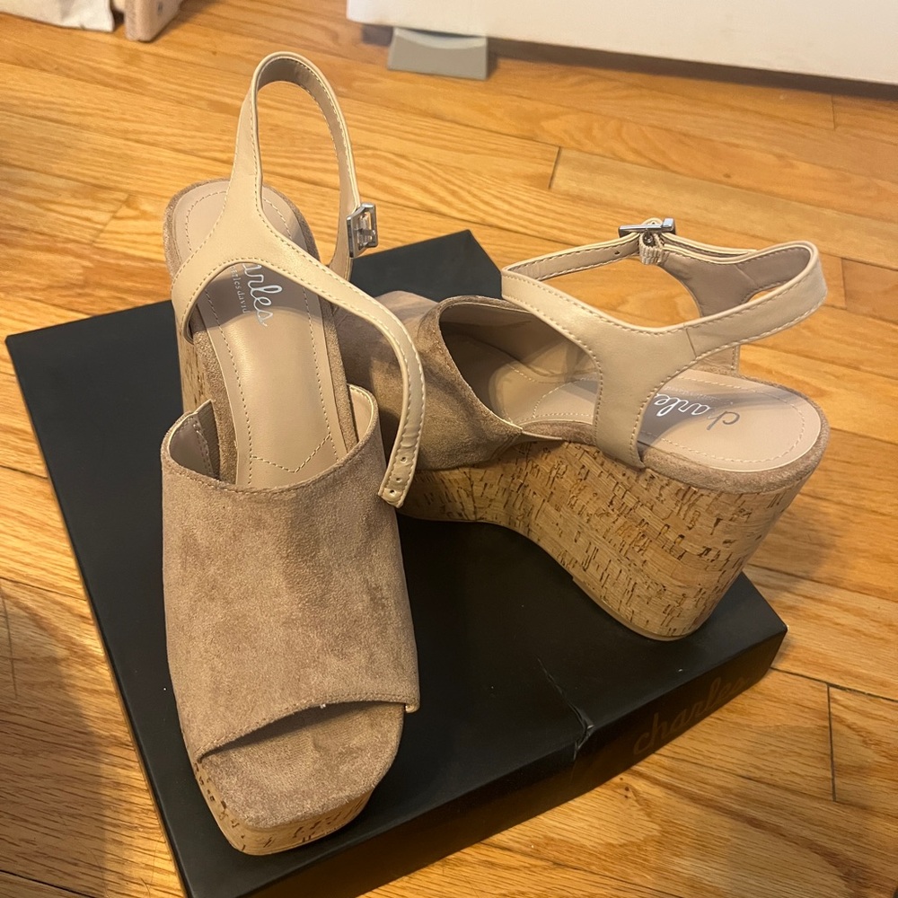 Charles by Charles David/Tan Suede Cork Wedge Sandals